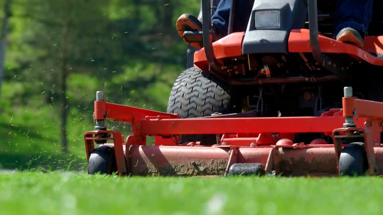 Lawn Mowing in North Carolina by Lawn Panther